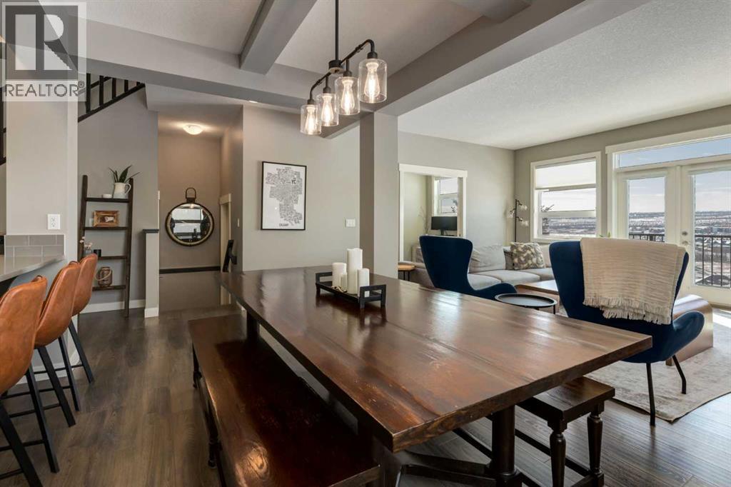 Single Family House for Sale in  Evansborough Hill NW Evanston Calgary 