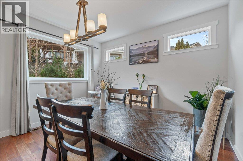 1270 7 AVENUE SE - 29