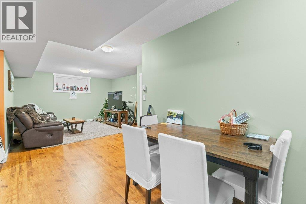 1270 7 AVENUE SE - 80