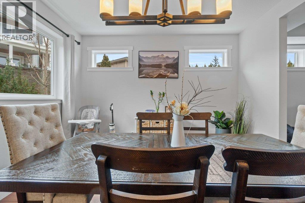 1270 7 AVENUE SE - 30