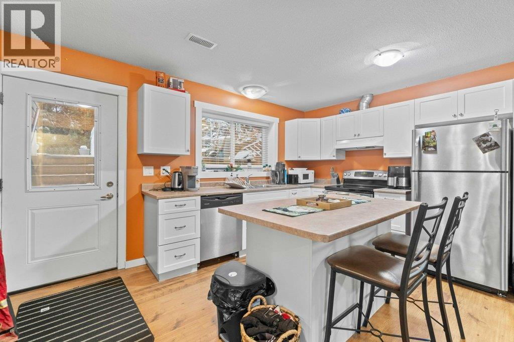 1270 7 AVENUE SE - 74