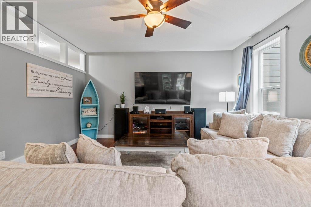 1270 7 AVENUE SE - 36