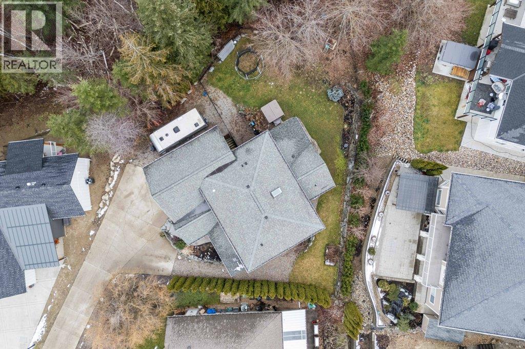 1270 7 AVENUE SE - 93