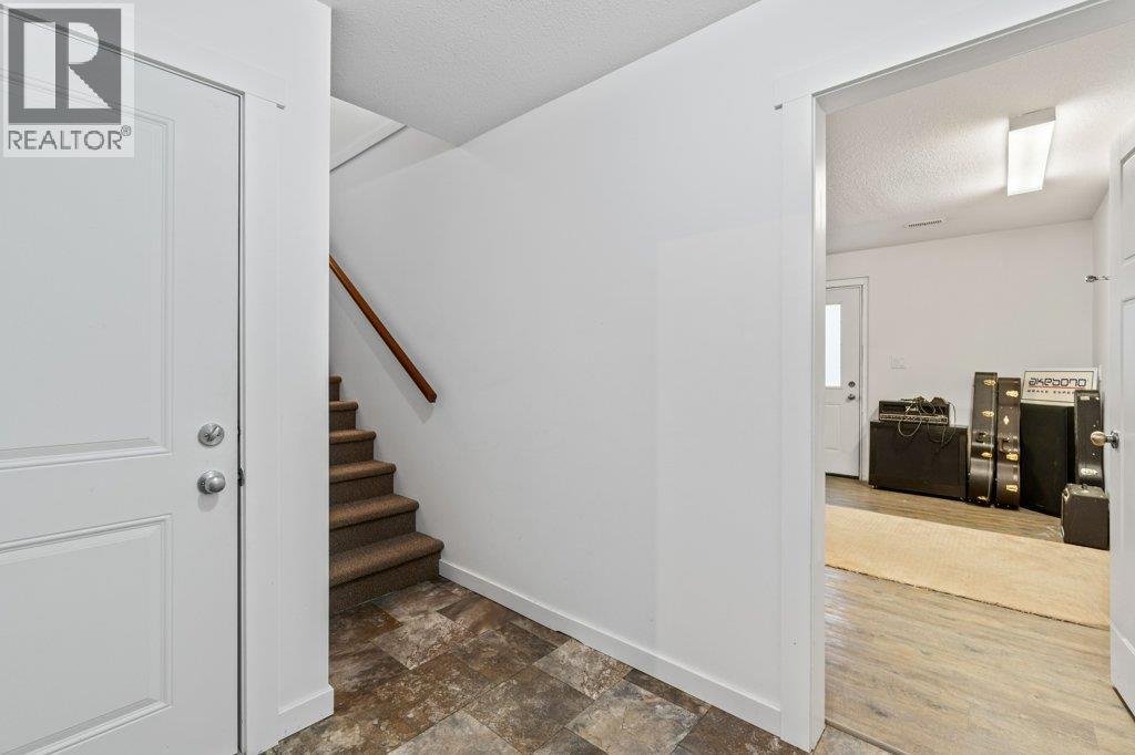 1270 7 AVENUE SE - 69