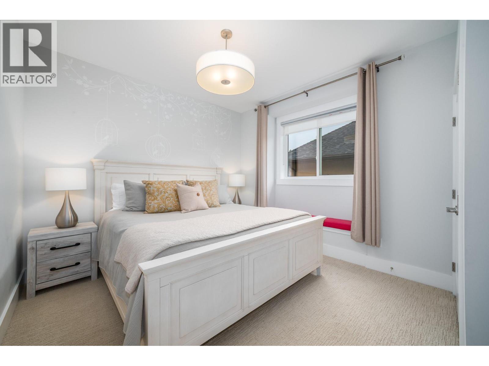 131 Skyland Drive, Kelowna