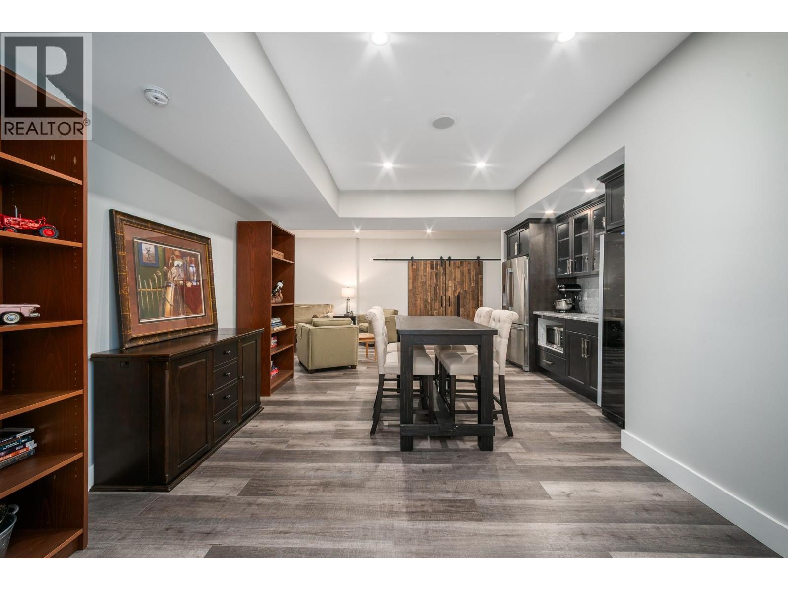 131 Skyland Drive, Kelowna