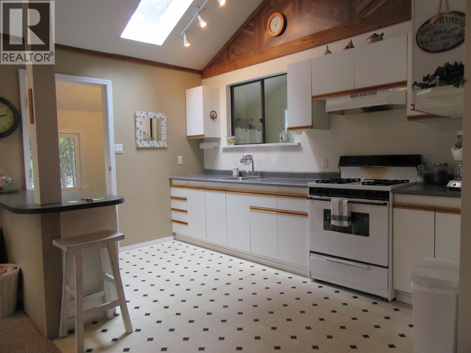 7637 BURGESS ROAD - 12