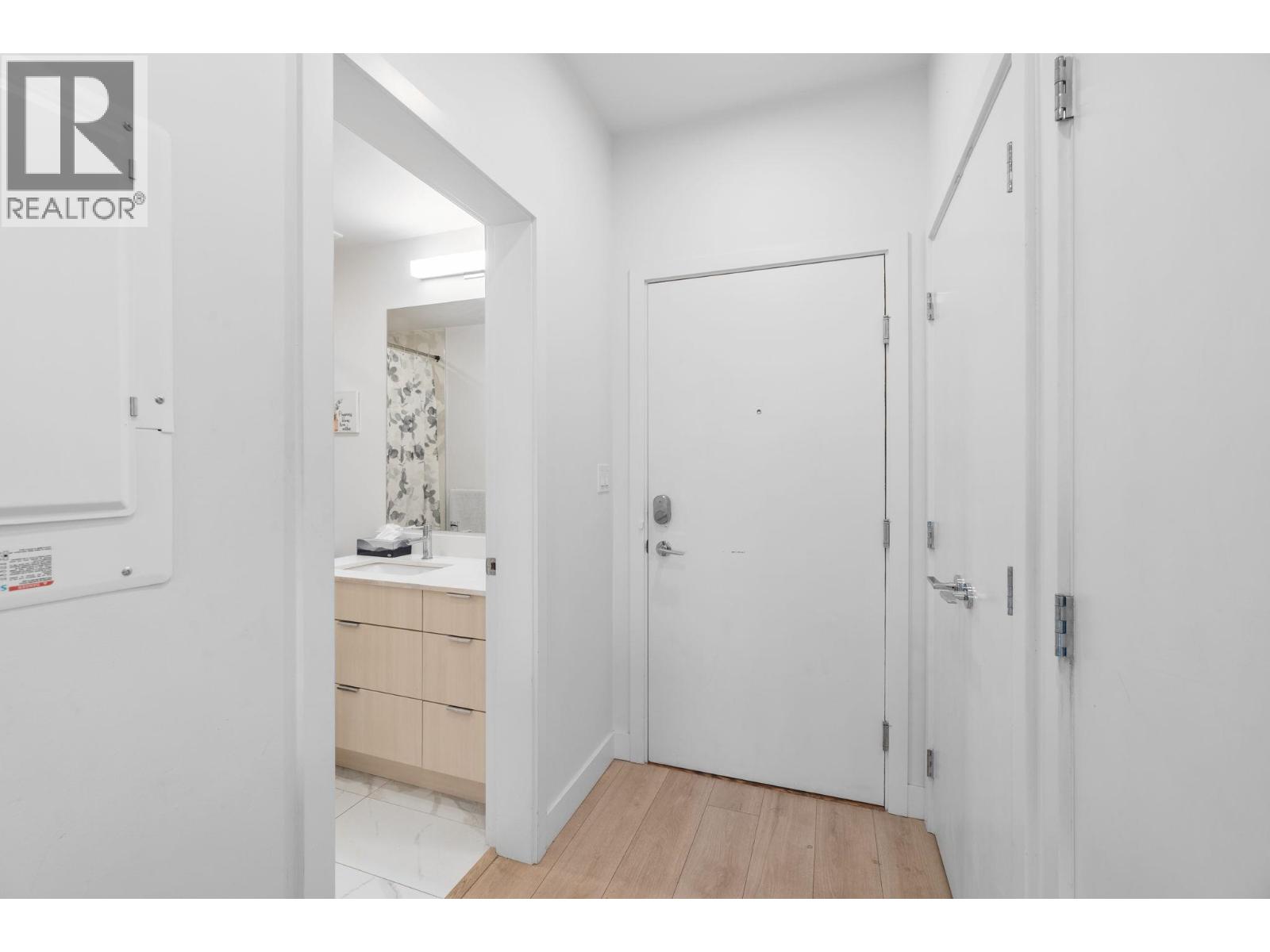 304 1792 STARLING DRIVE, Tsawwassen