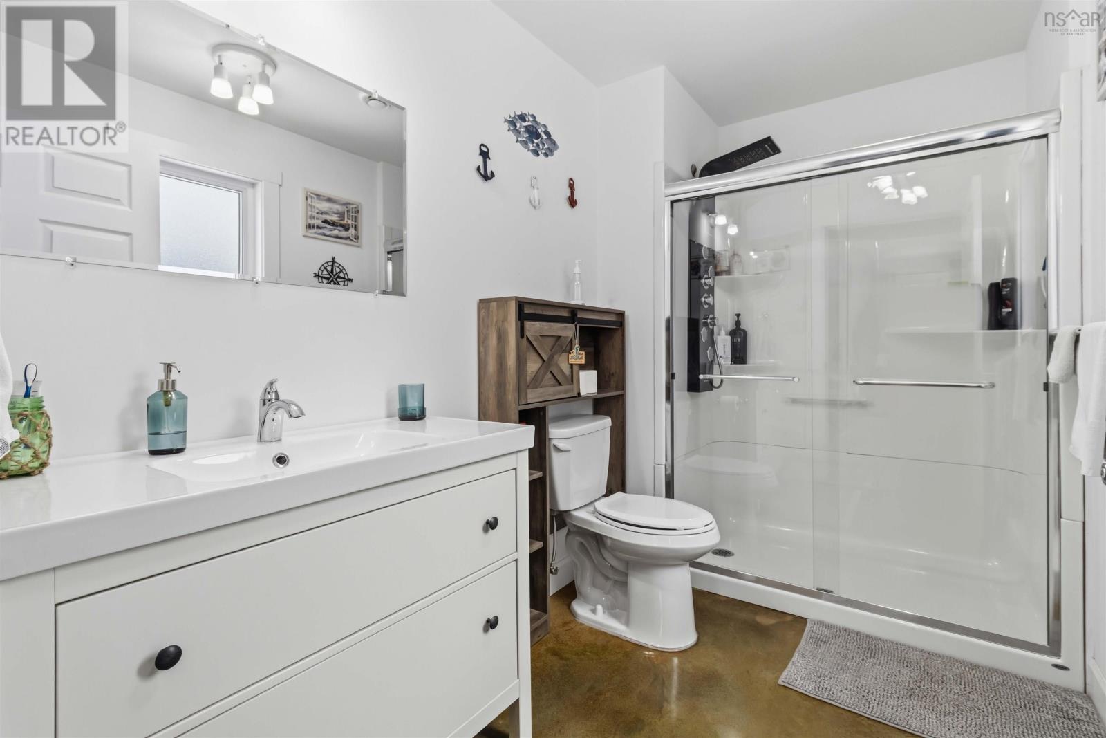 Property 25 of 36 of 22 Hillside Drive