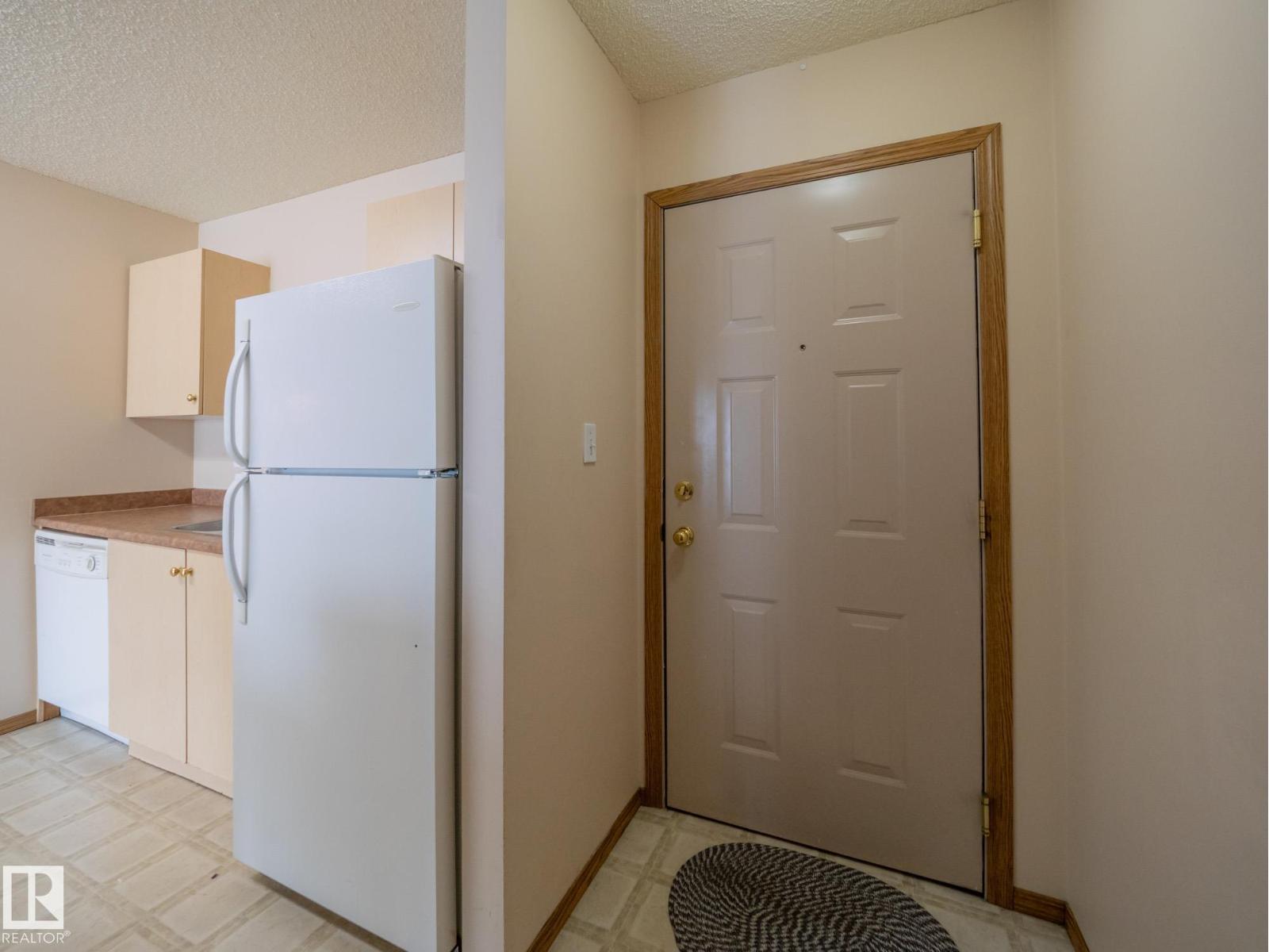 #205A 260 SPRUCE RIDGE RD, Spruce Grove