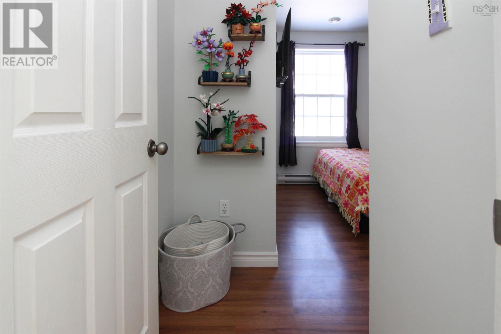 Property 21 of 34 of 122 Blainedale Drive