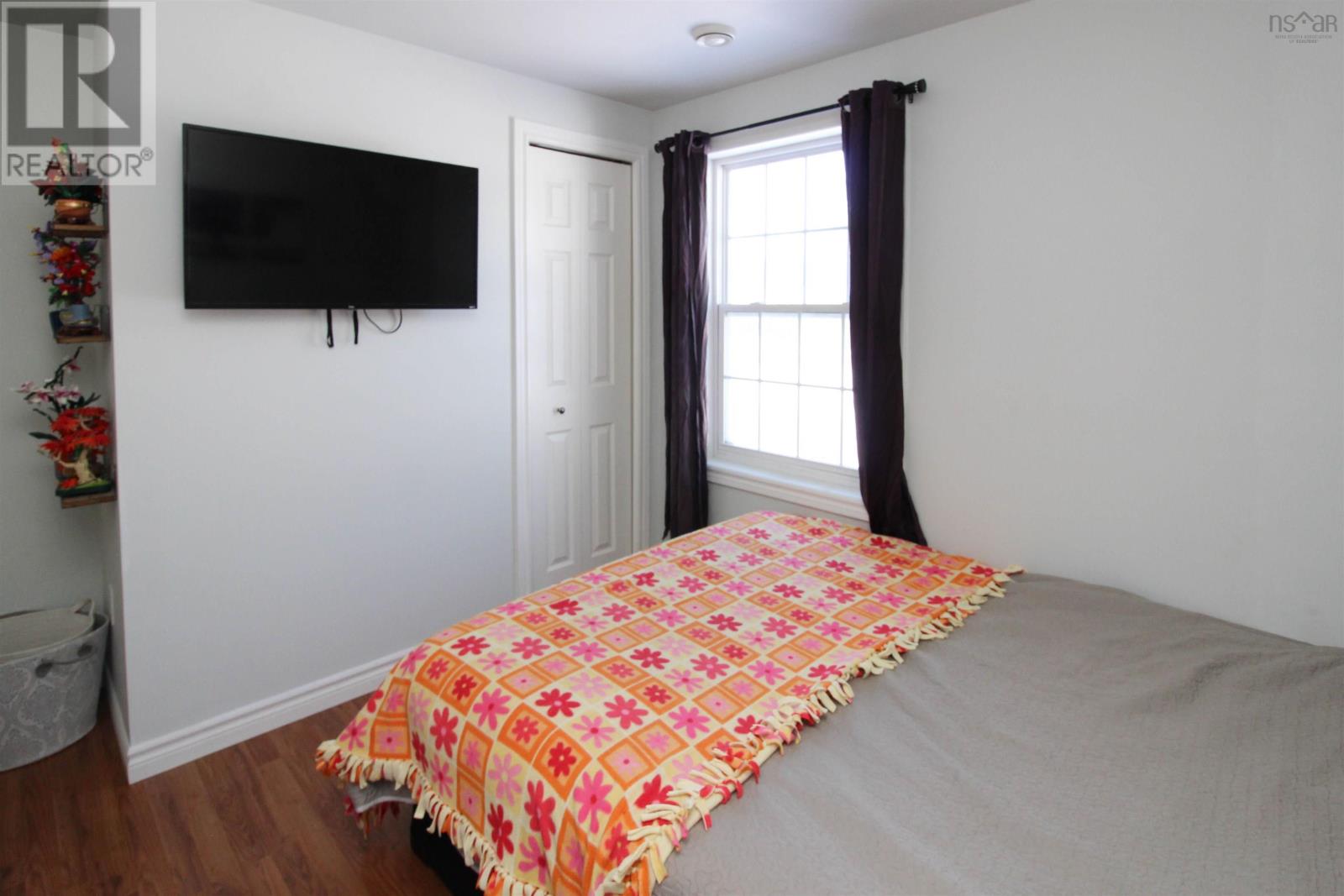 Property 23 of 34 of 122 Blainedale Drive