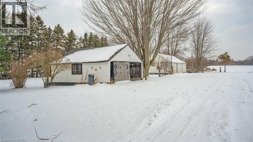 135 ROBINSON Road, Brantford, Ontario, N3T5L7 — Photo 24