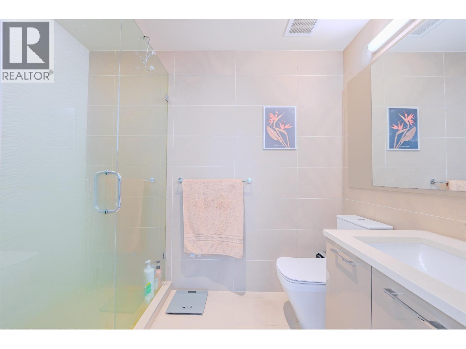 208 4408 CAMBIE STREET