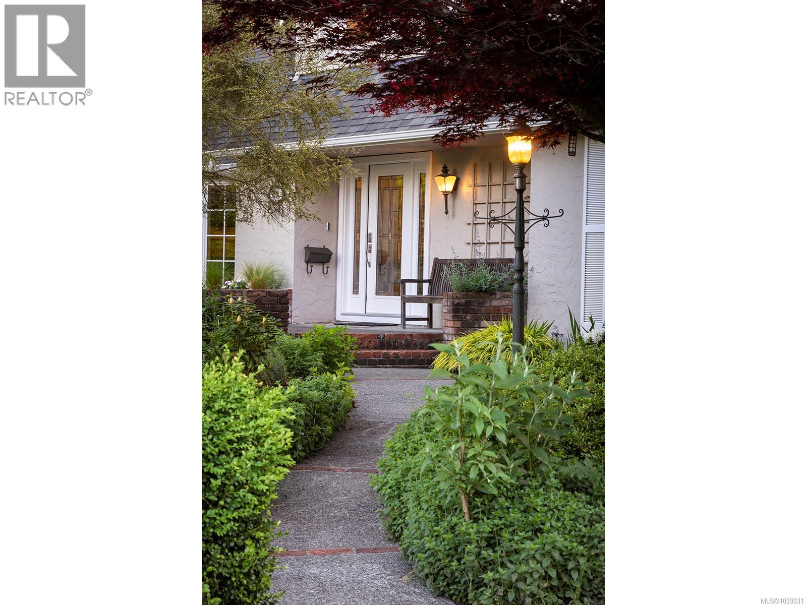  3150 Norfolk Road, Oak Bay