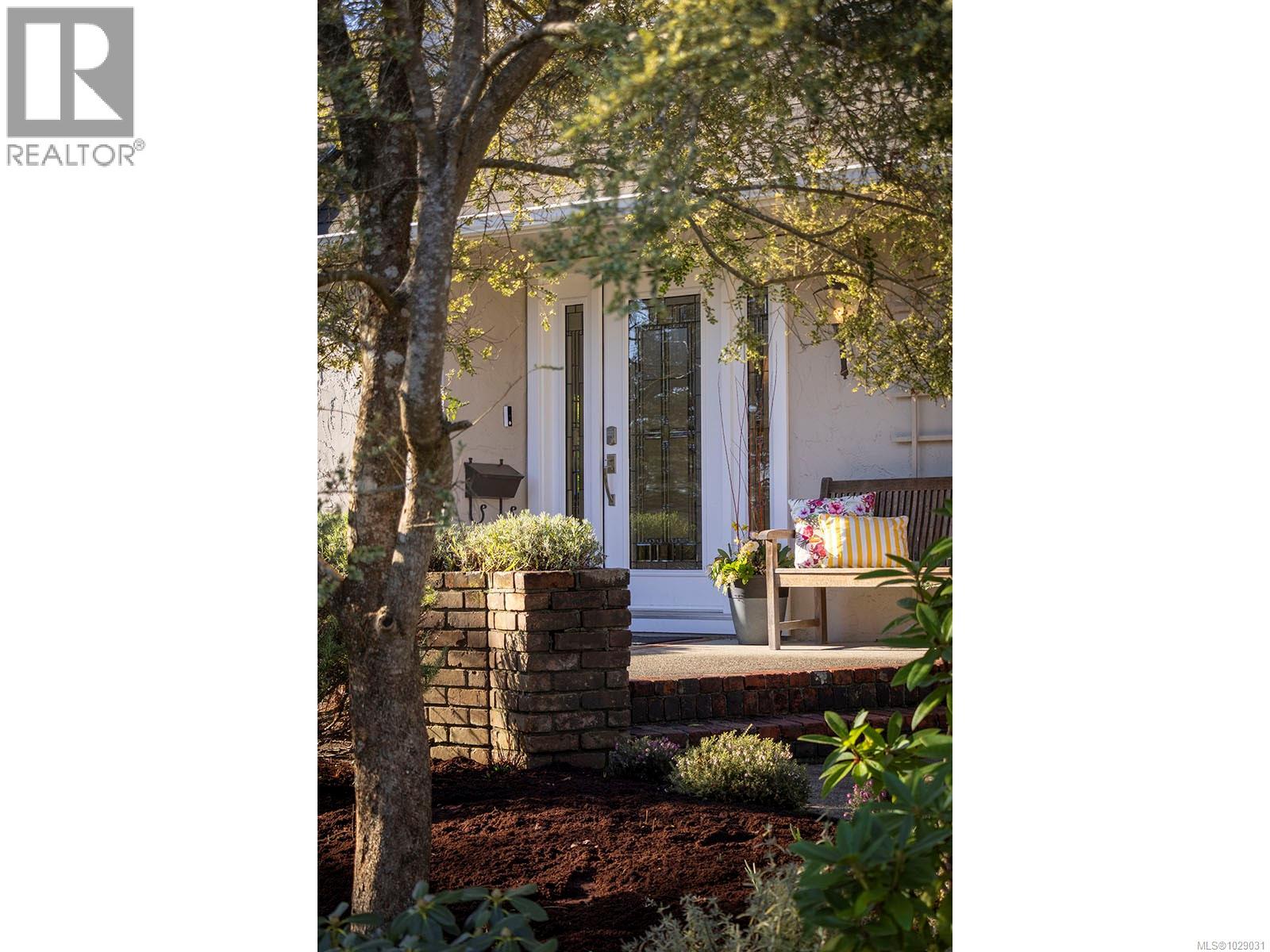  3150 Norfolk Road, Oak Bay