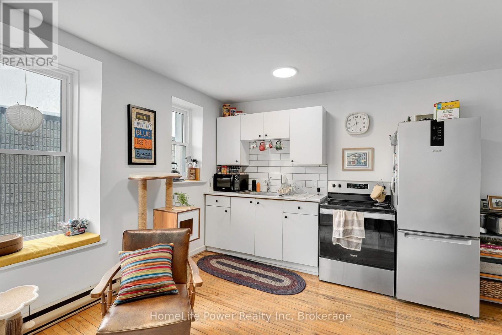 207 WELLINGTON STREET - 19