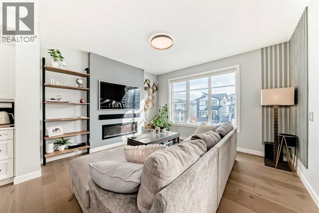 29 Precedence Glen, Cochrane