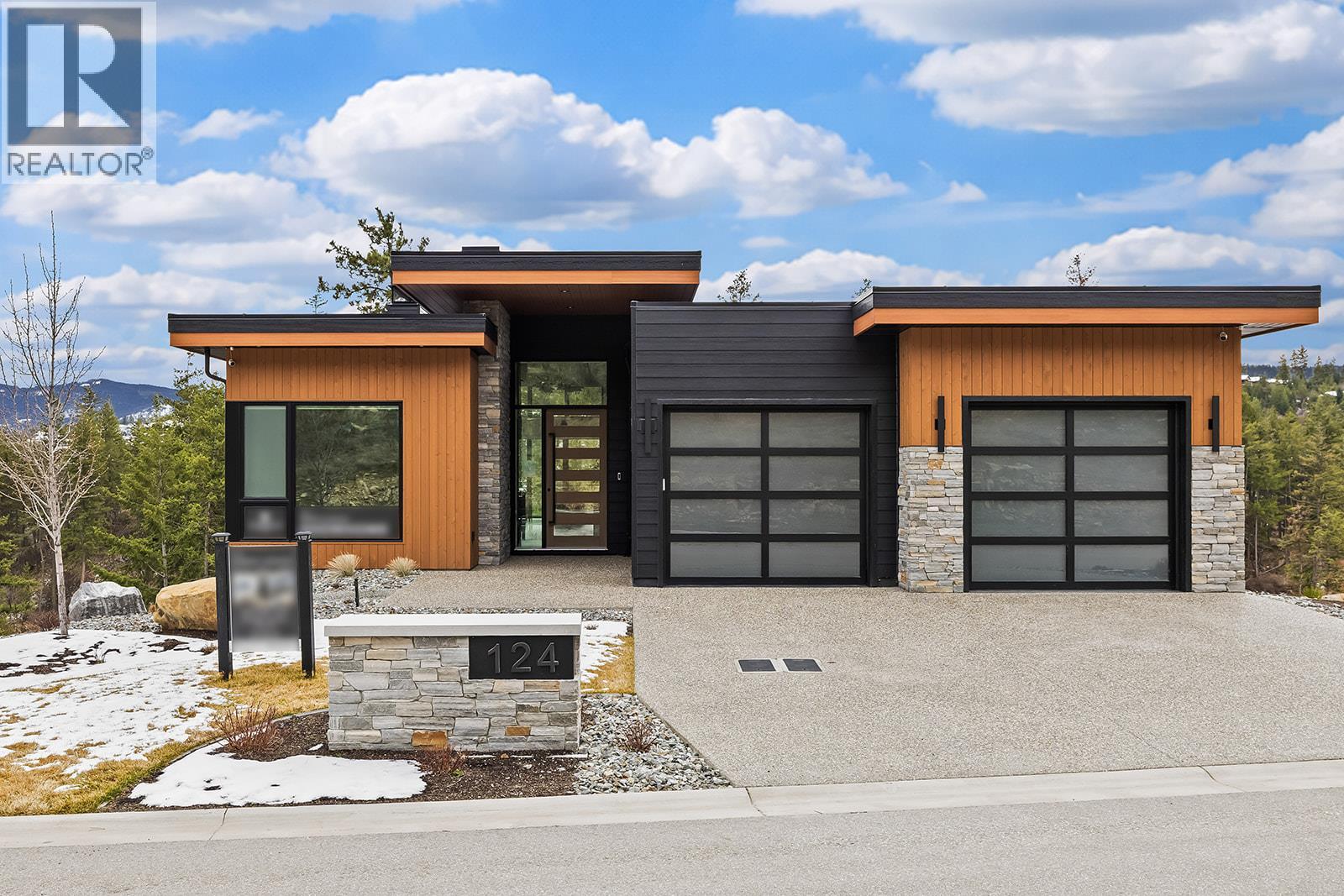 124 Wildsong Crescent - 2