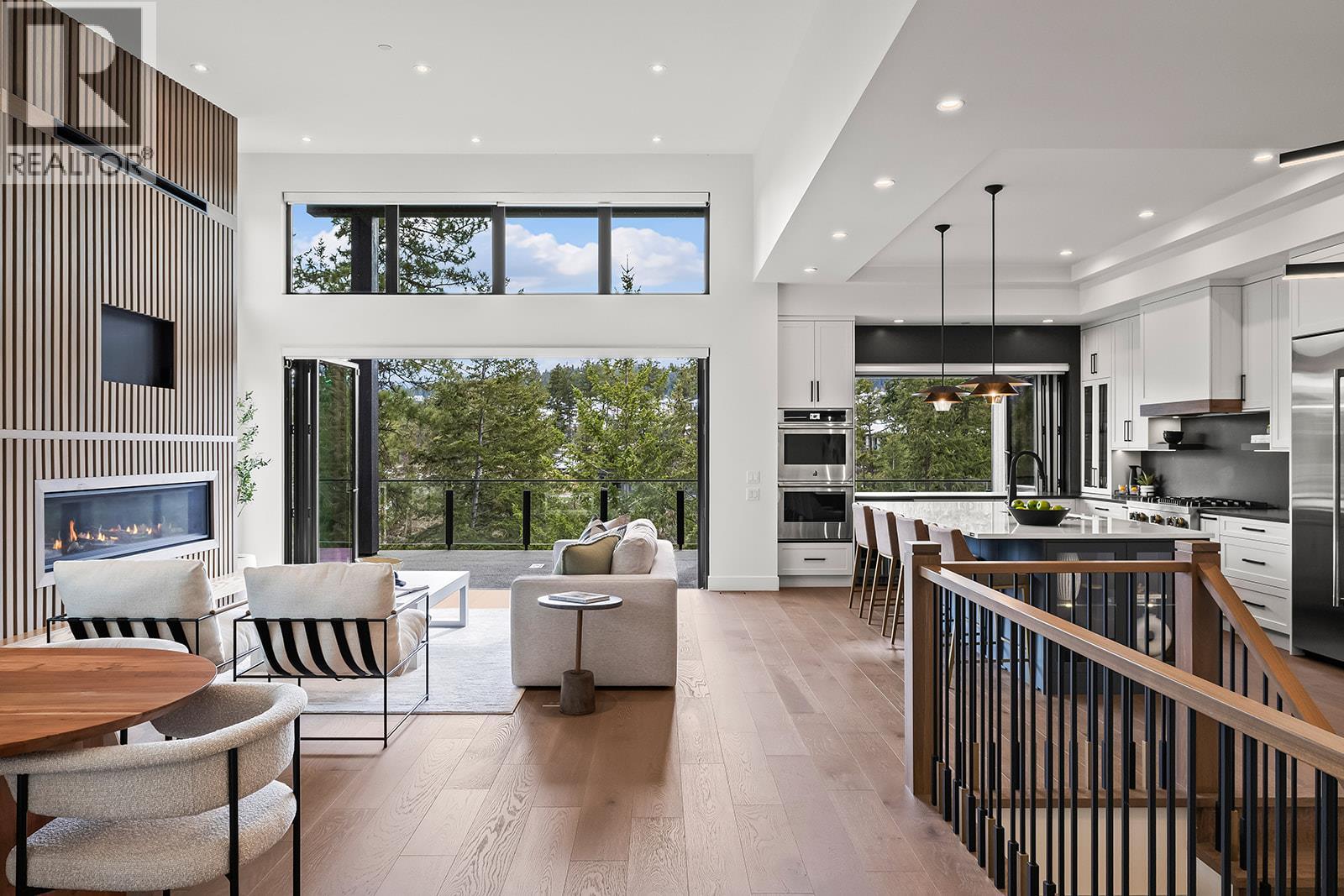  124 Wildsong Crescent, Vernon