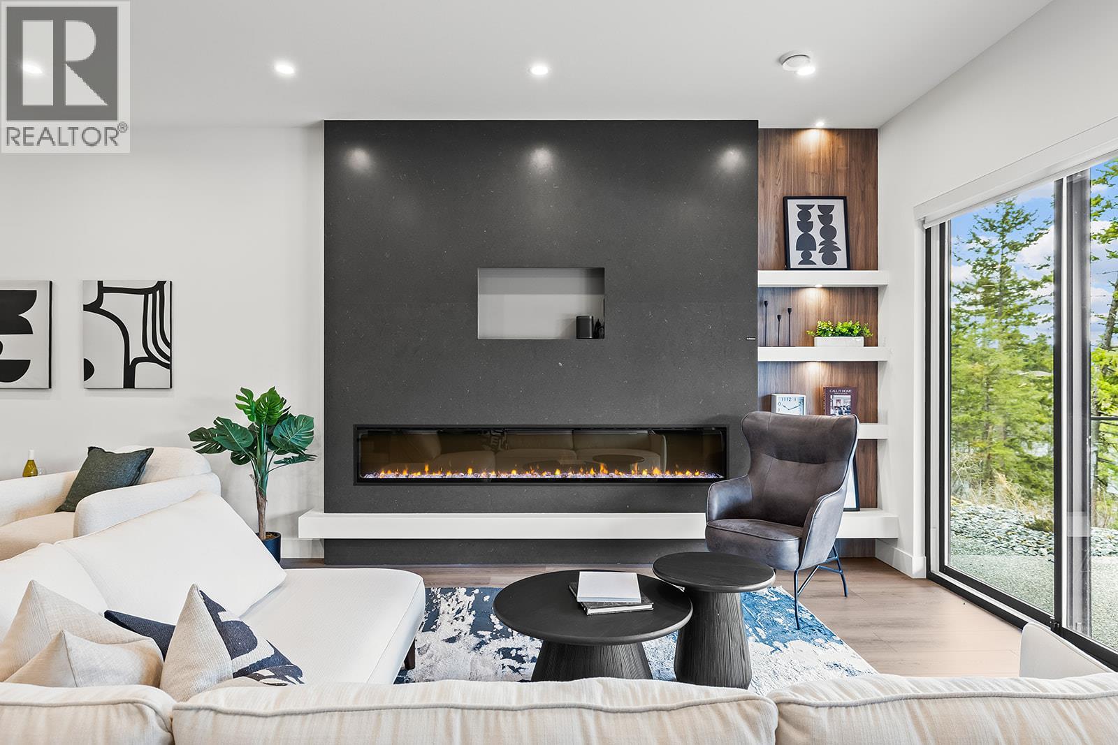  124 Wildsong Crescent, Vernon