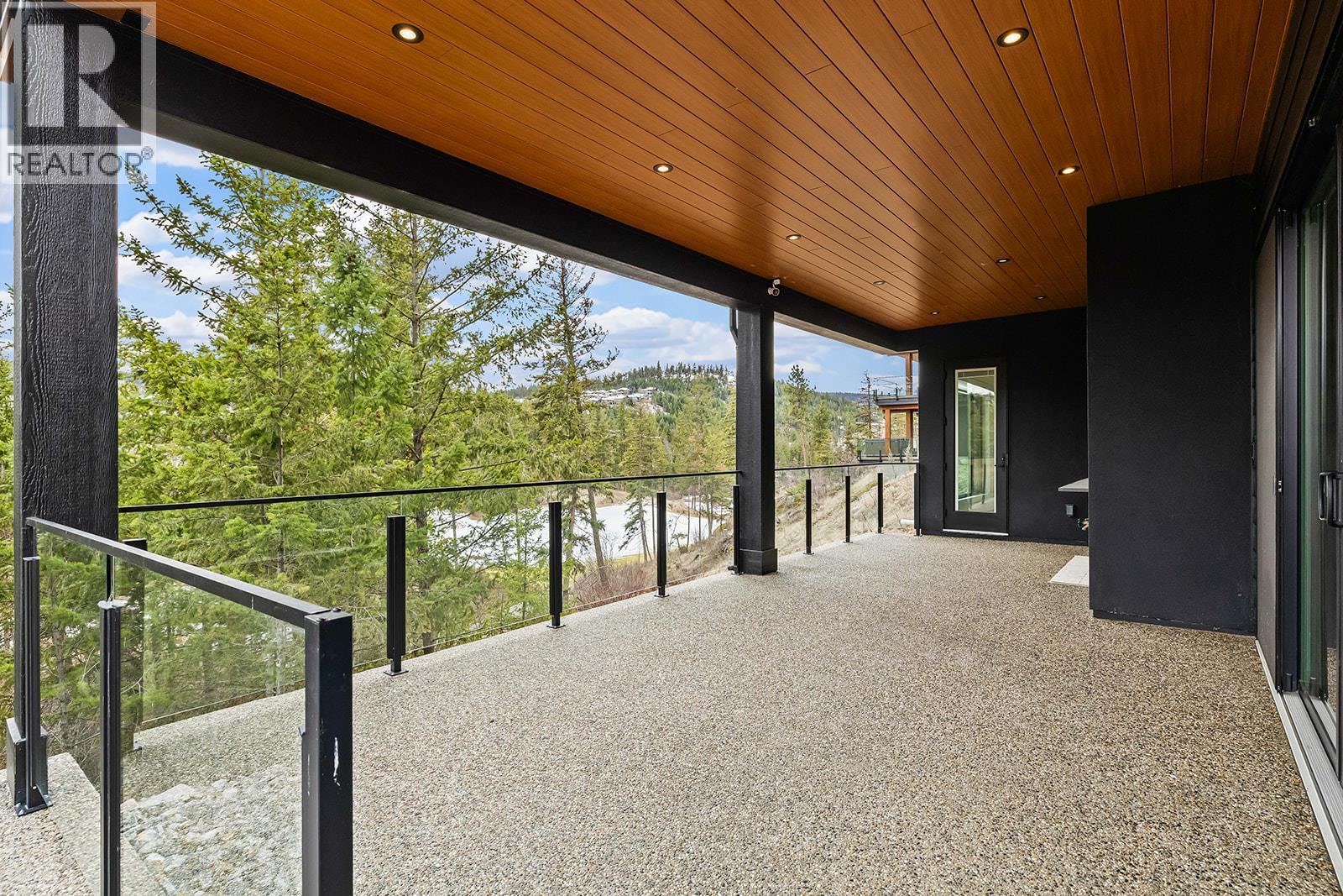  124 Wildsong Crescent, Vernon