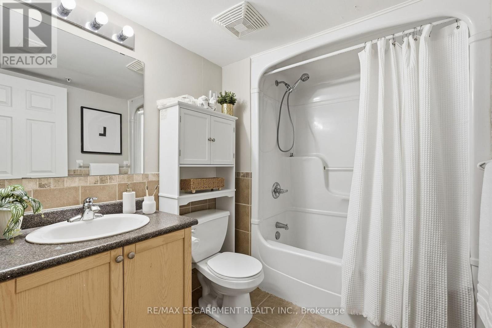 308 – 2055 APPLEBY LINE, Burlington (Uptown), Ontario