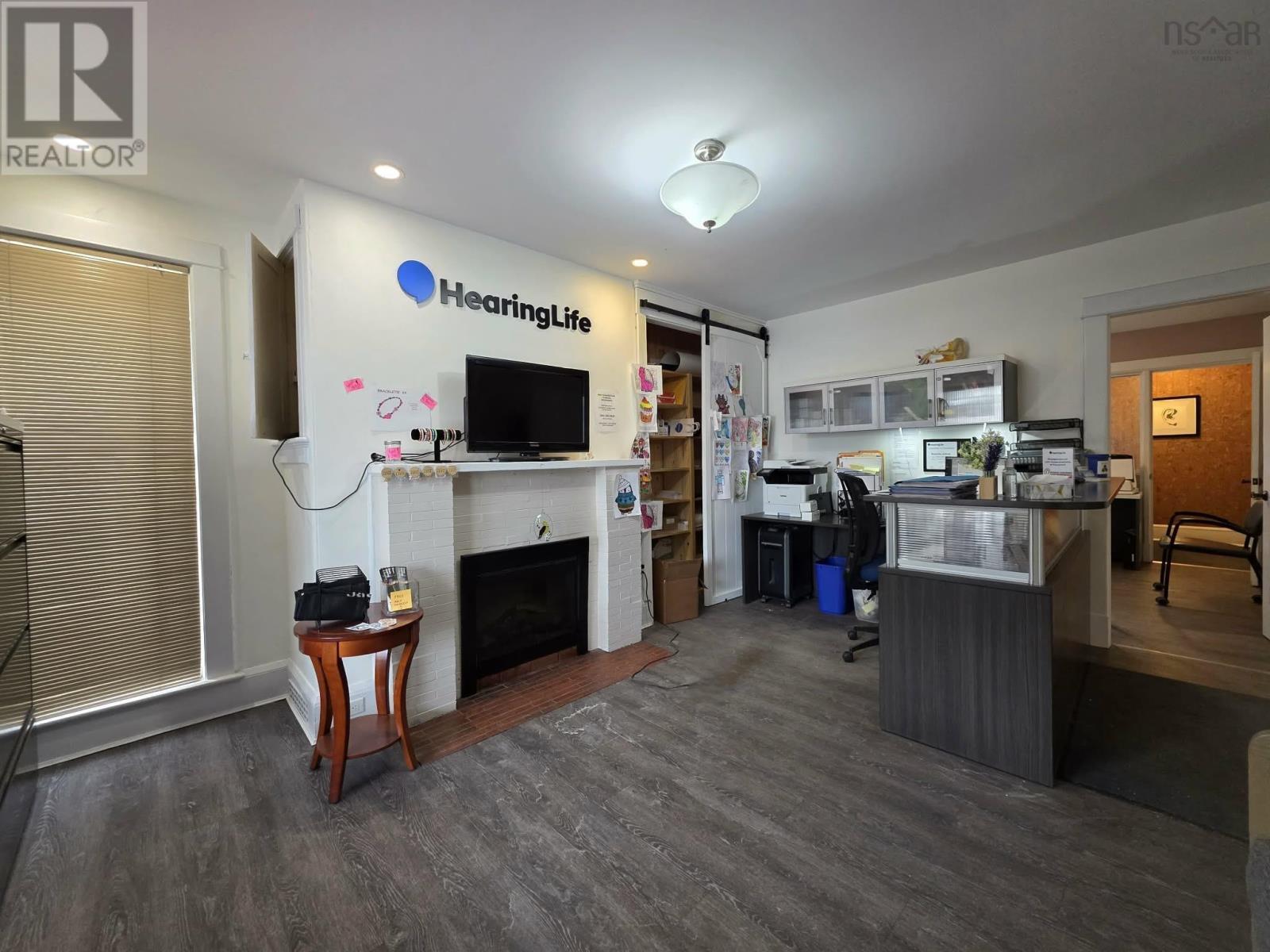 92 Willow Street - 13