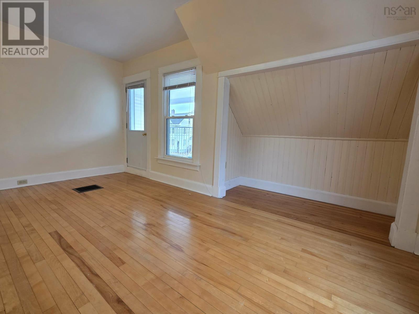 92 Willow Street - 40