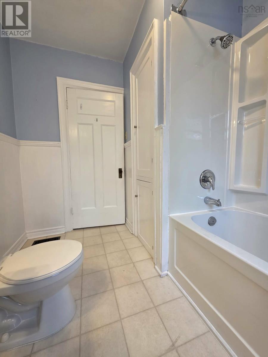 92 Willow Street - 48