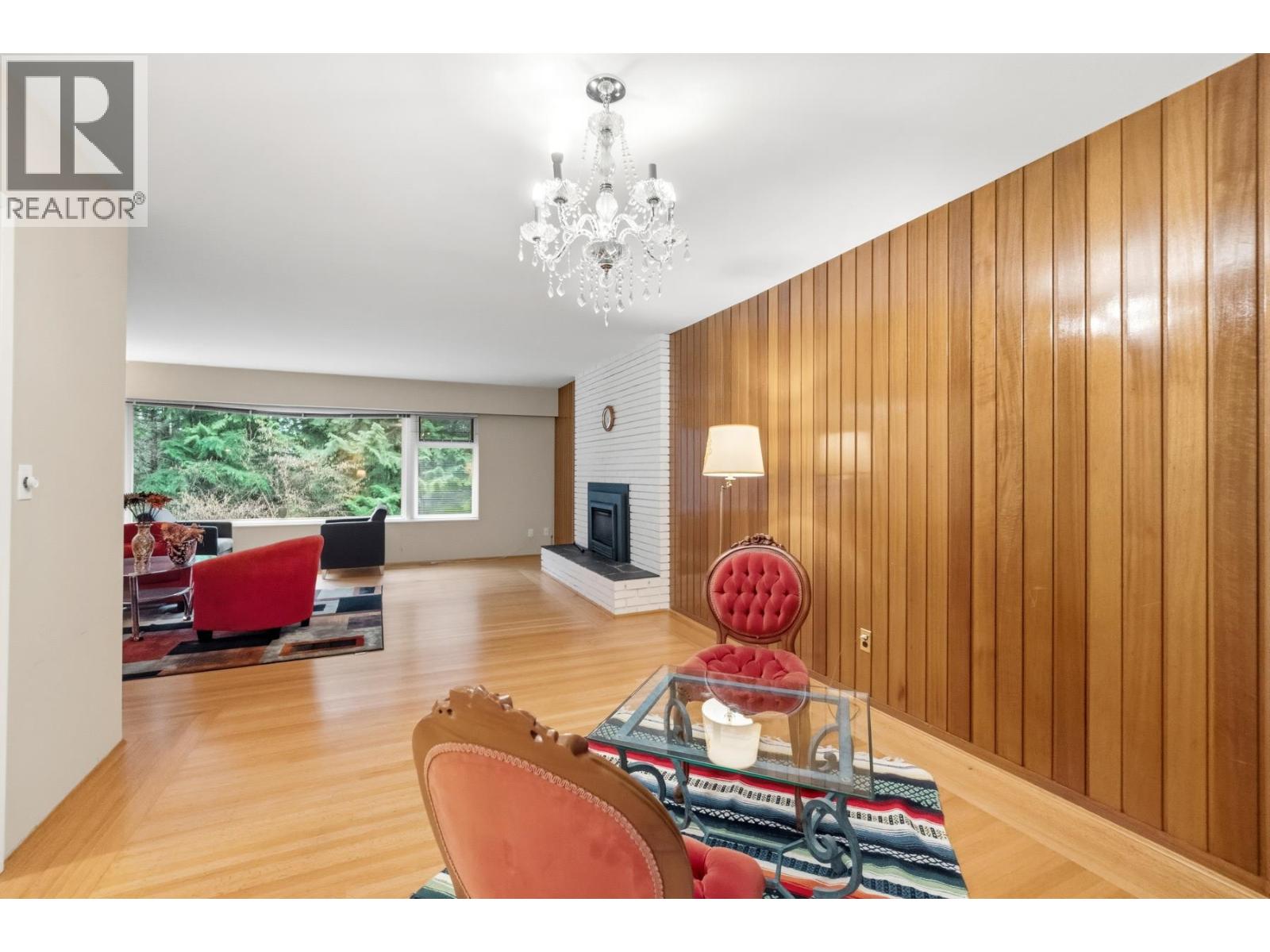 315 STEVENS DRIVE, West Vancouver