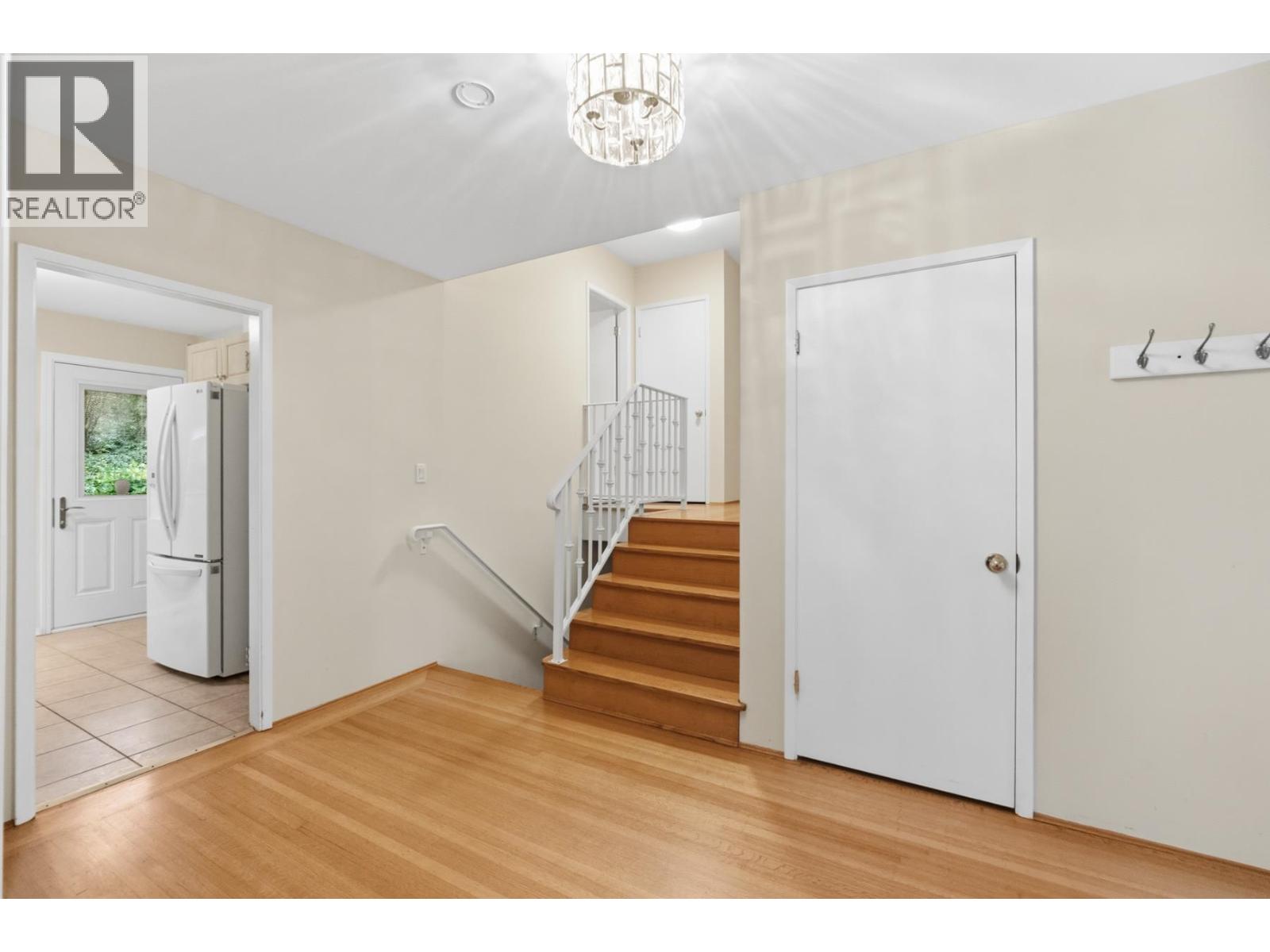 315 STEVENS DRIVE, West Vancouver