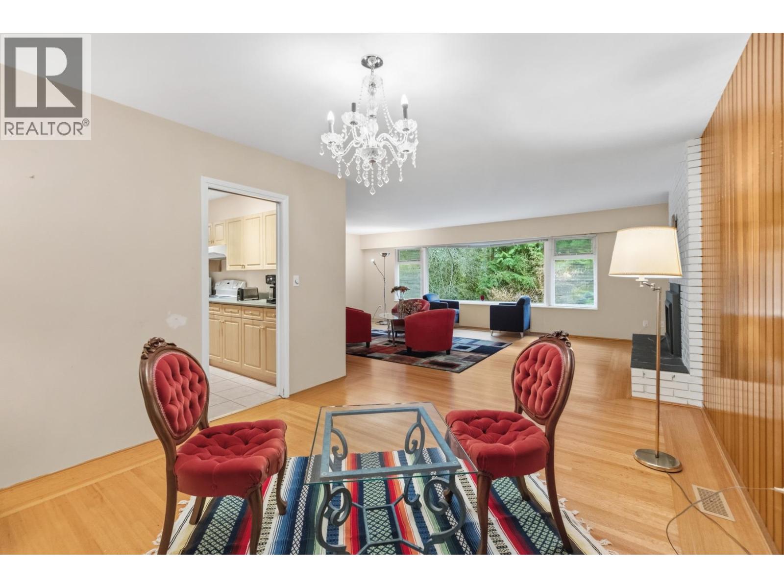 315 STEVENS DRIVE, West Vancouver