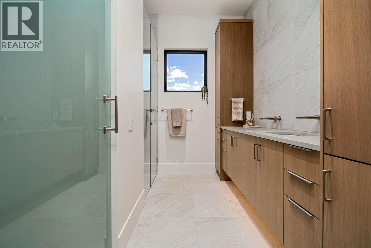 1 - 799 Predator Ridge Drive, Vernon