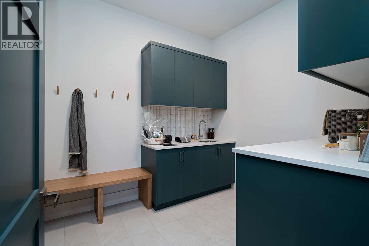 1 - 799 Predator Ridge Drive, Vernon