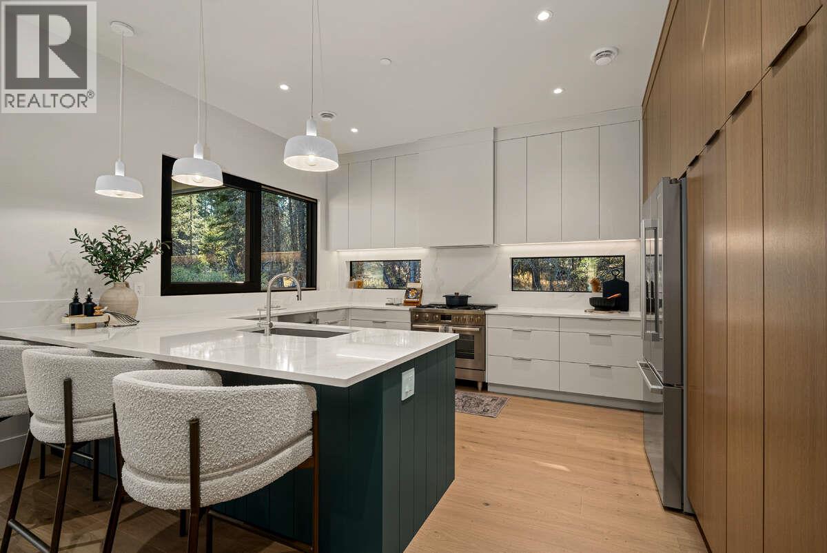 1 - 799 Predator Ridge Drive, Vernon