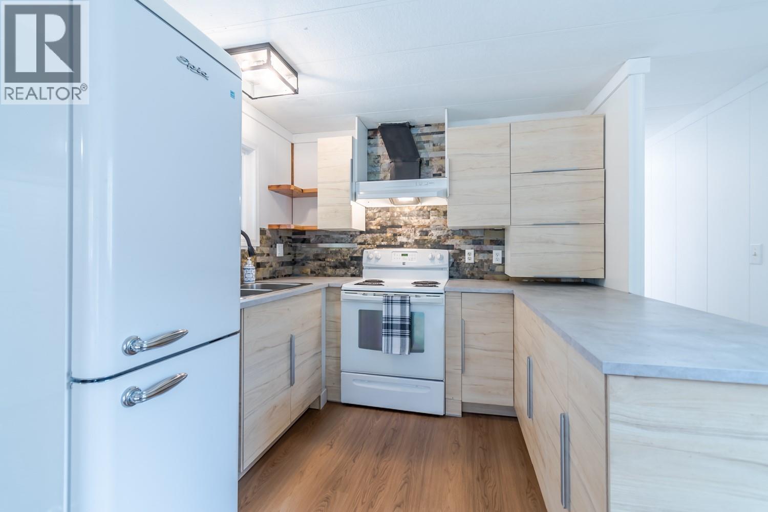 245 MCEWEN Road - 39