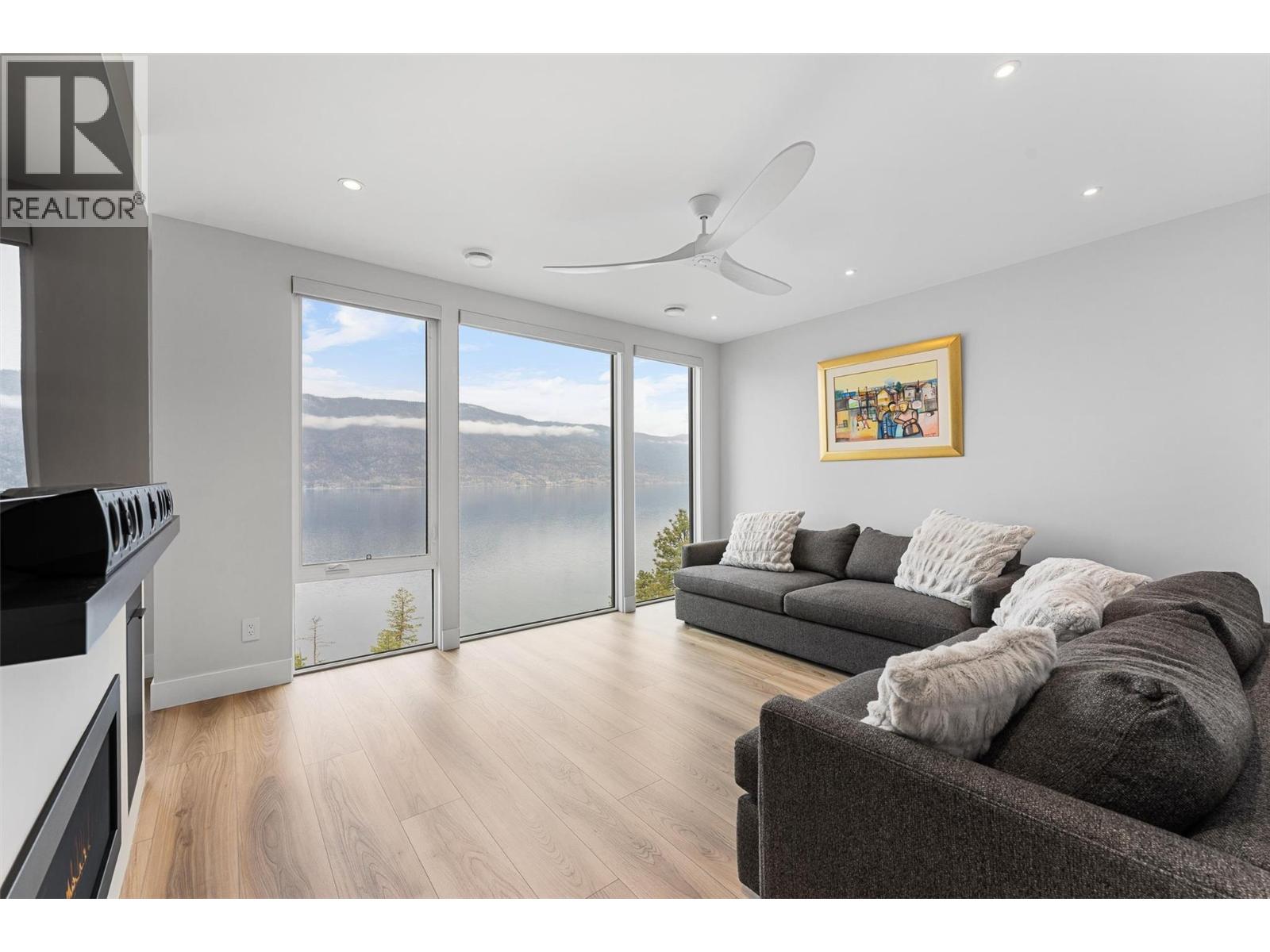  3596 Arrowroot Drive, Kelowna