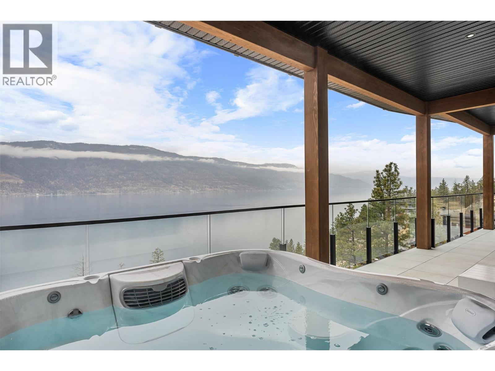  3596 Arrowroot Drive, Kelowna