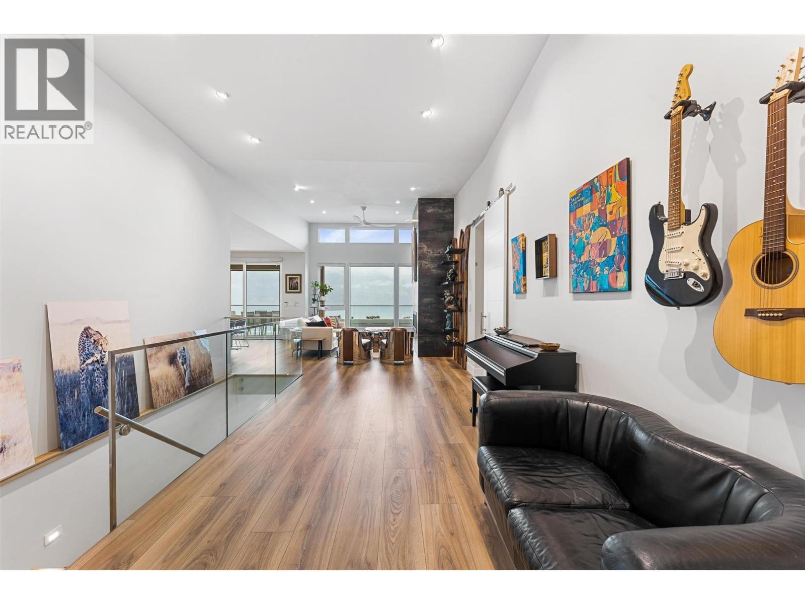  3596 Arrowroot Drive, Kelowna