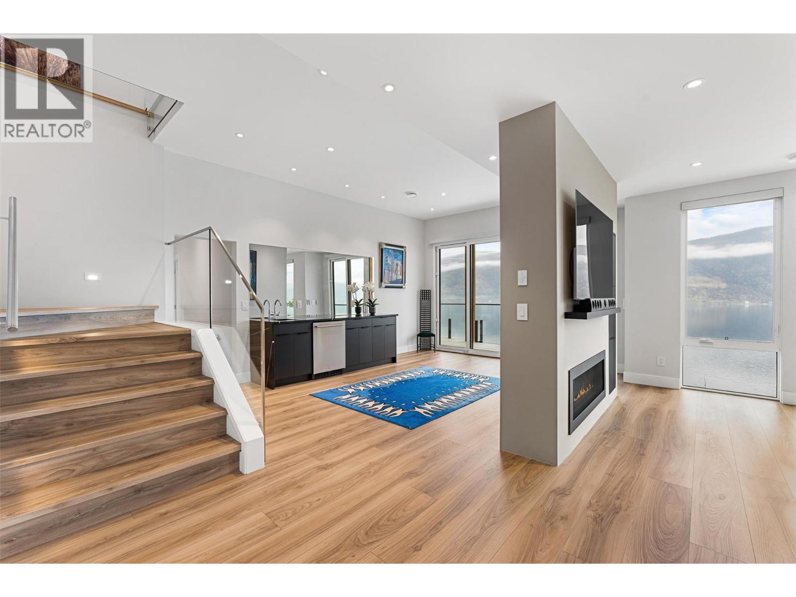  3596 Arrowroot Drive, Kelowna