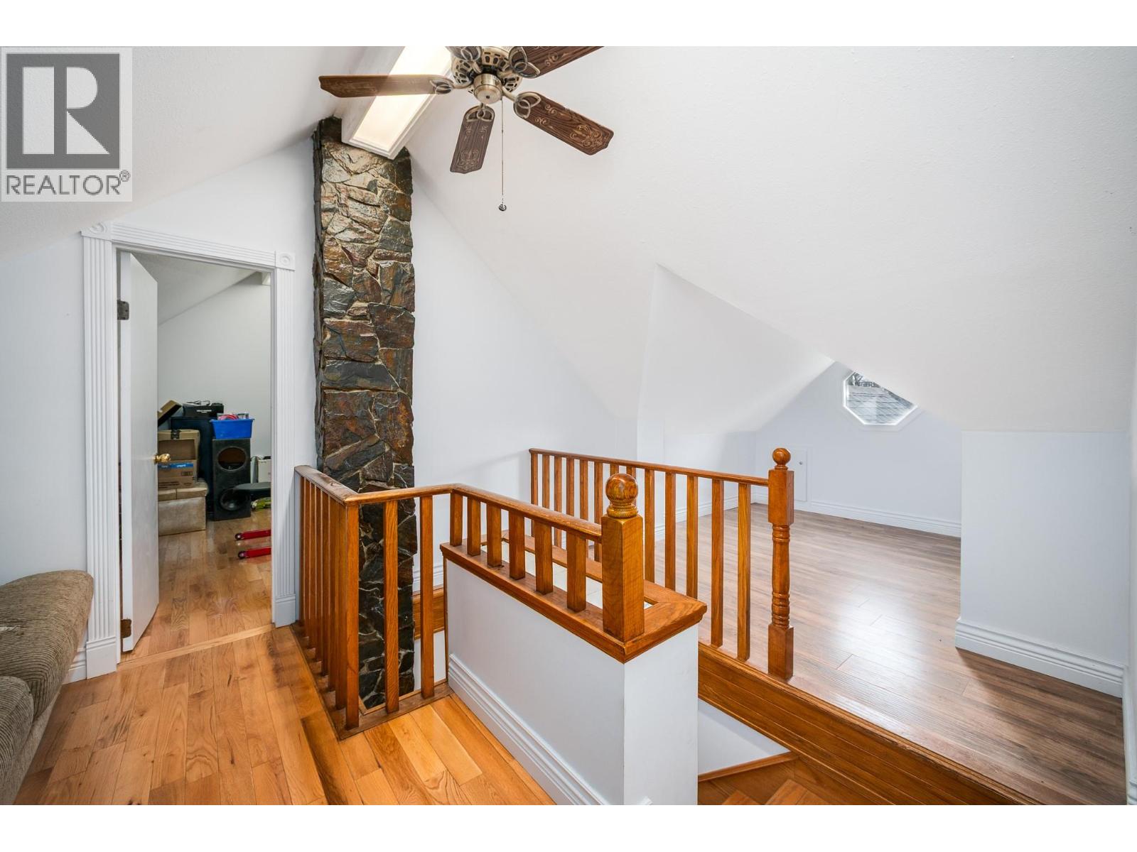 376 Beach Avenue - 31