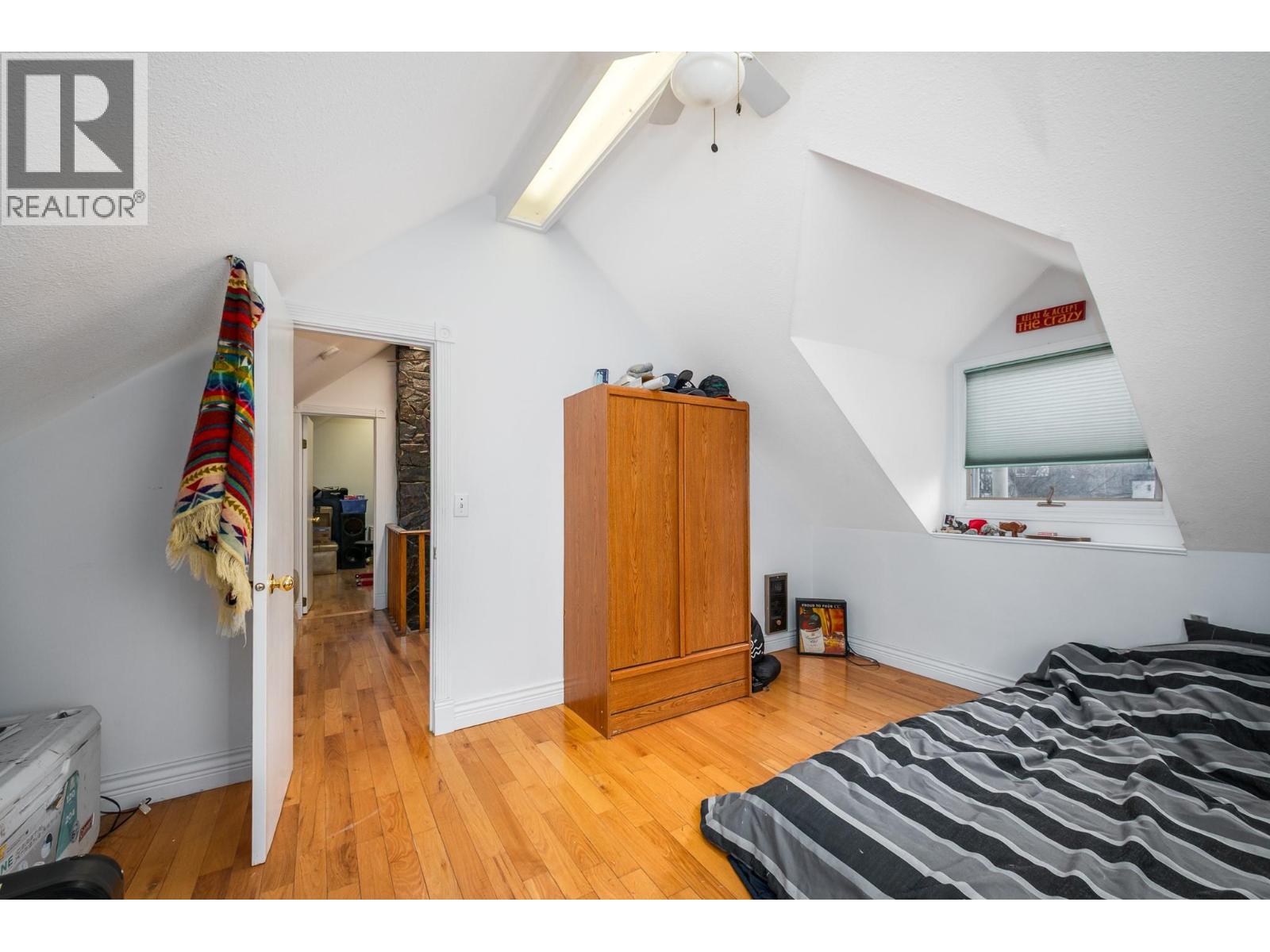 376 Beach Avenue - 38