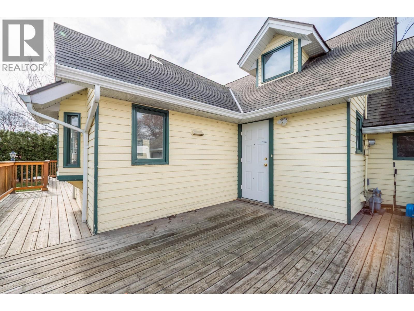 376 Beach Avenue - 60