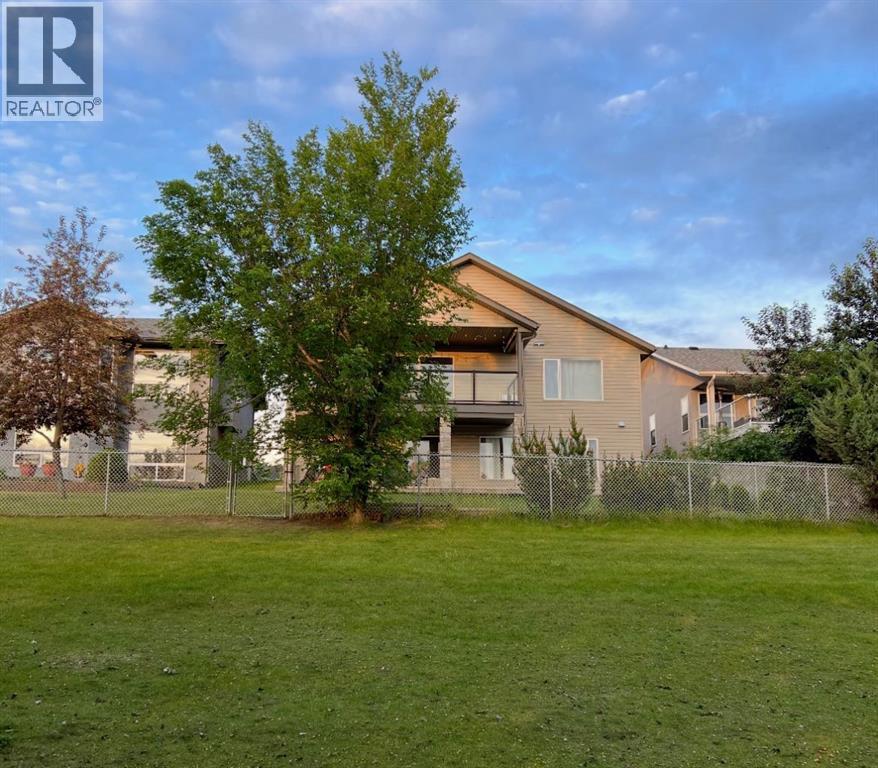 77 Pondside Crescent, Blackfalds