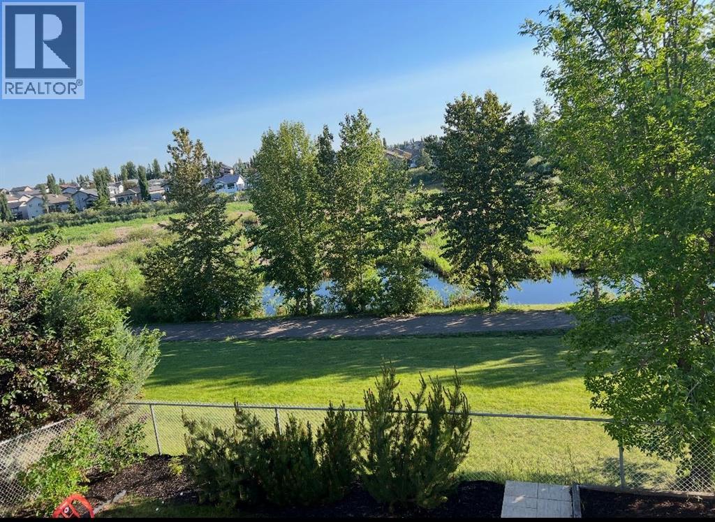 77 Pondside Crescent, Blackfalds