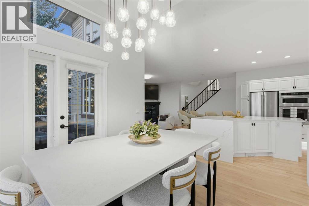 Single Family House for Sale in  Springbluff Heights SW Springbank Hill Calgary 