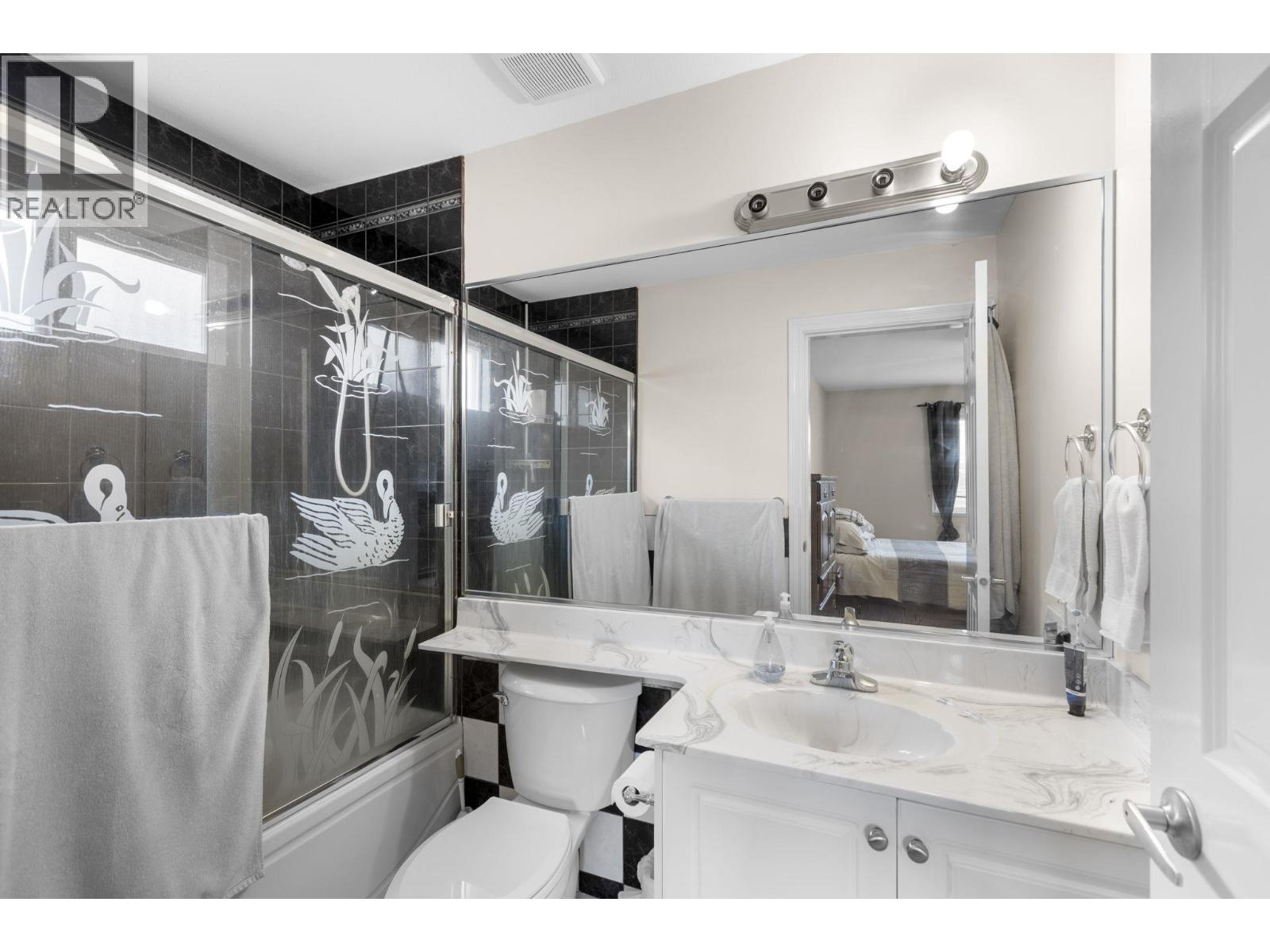 218 SEAVIEW DRIVE, Port Moody