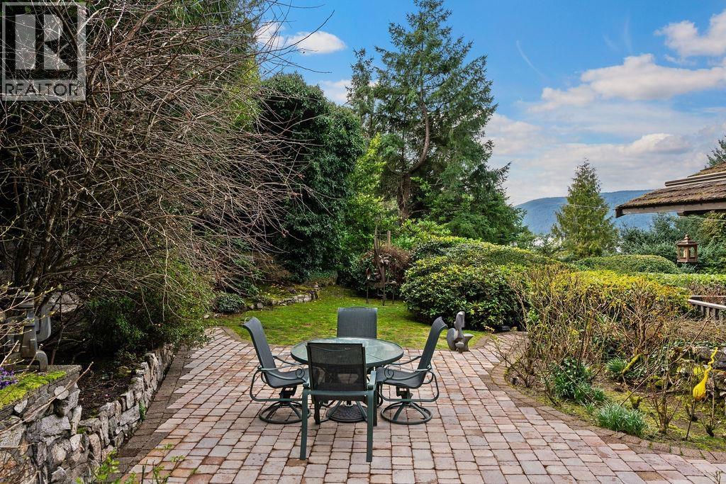 6035 EAGLERIDGE DRIVE, West Vancouver