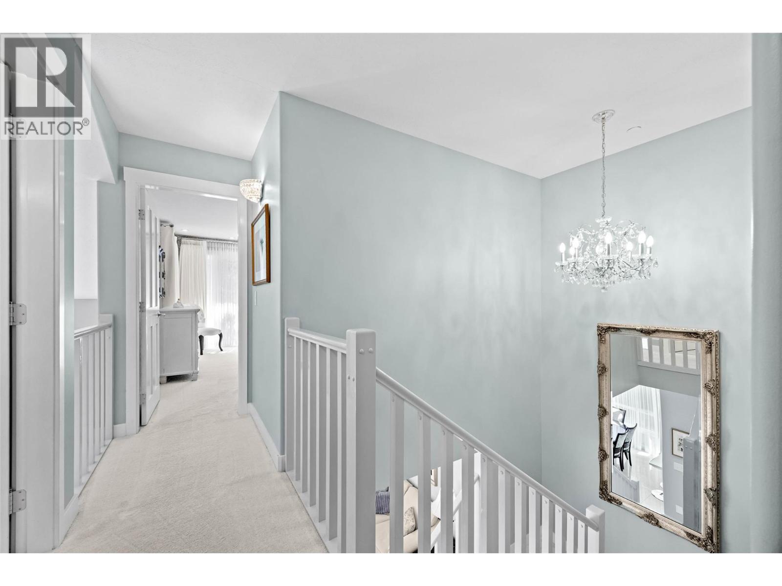 #33 6015 VALLEY DRIVE - 17